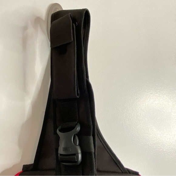 Jaguar Red and Black Messenger bag for School/Work - Excellent Condition - Picture 12 of 13